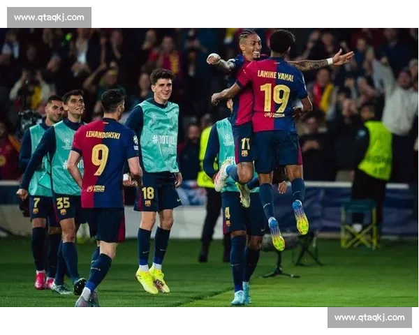 巴萨三冠王点燃加泰激情 拉波尔塔：历史性赛季属于人民