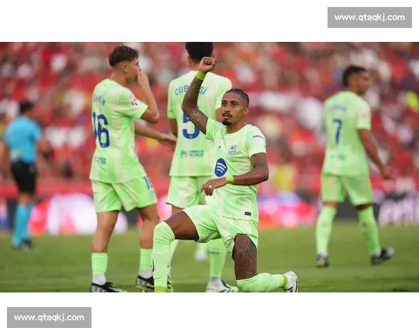 巴萨官宣加西亚加盟延期至周三 手续问题 + 球员道别成主因